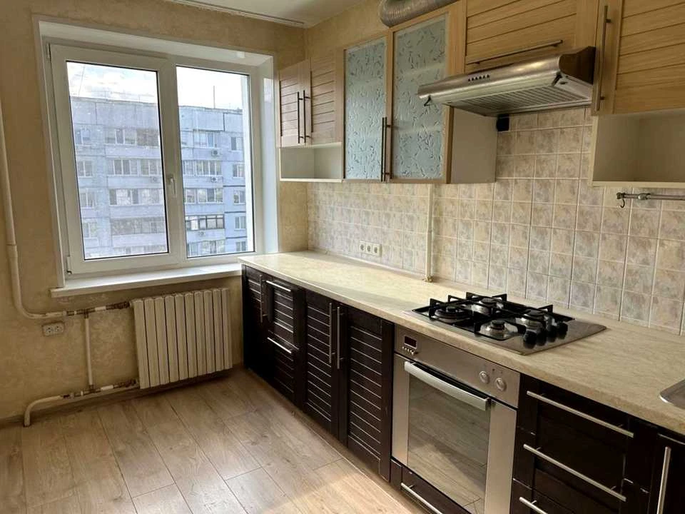 Apartment. Dnipro, Mandrykivska st.