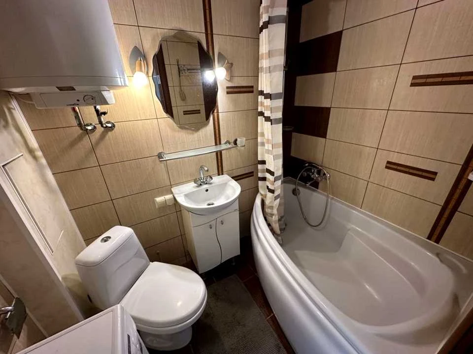 Apartment. Dnipro, Mandrykivska st.