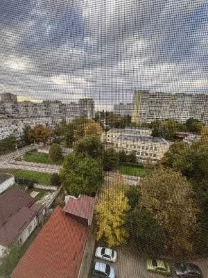 Продається простора 1-кімнатна квартира на вулиці Надежди Алексієнко, 108 / Робоча / Уральська