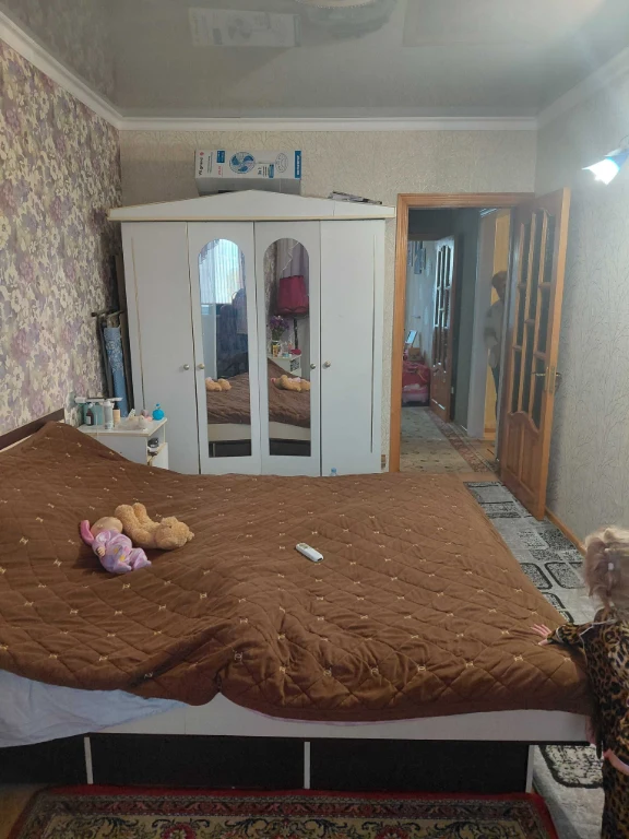 Продається 3-кімнатна квартира з автономним опаленням на Фрунзенській