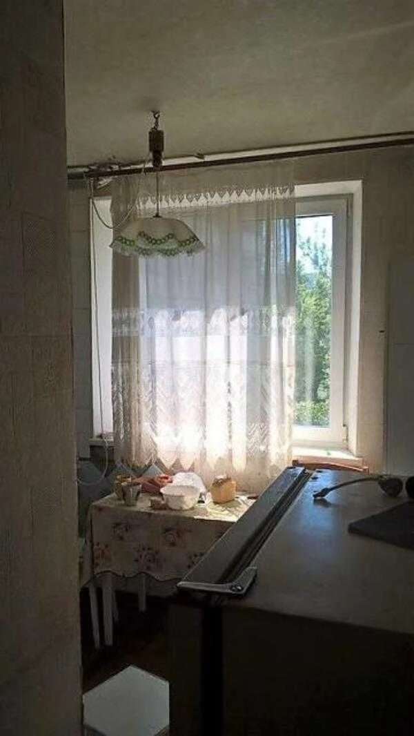 Продам 2х к кв 4/9 в жилом состоянии