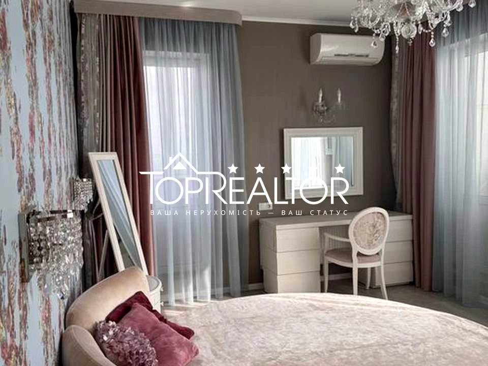 Apartment. Naukі prospekt.