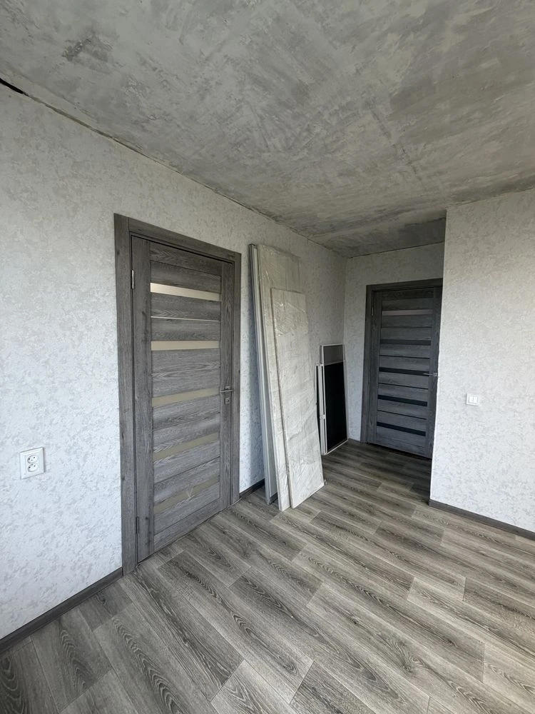 Продаж 3к кв в тихому місці( поруч Басейн, Парк)