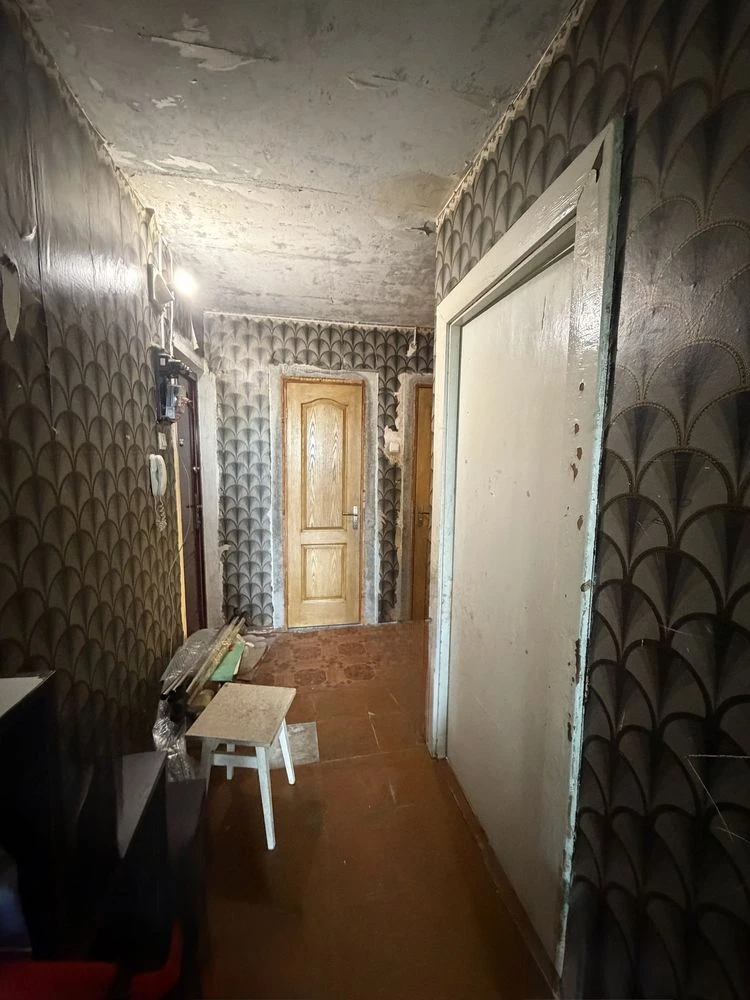 Продаж 3к кв в тихому місці( поруч Басейн, Парк)