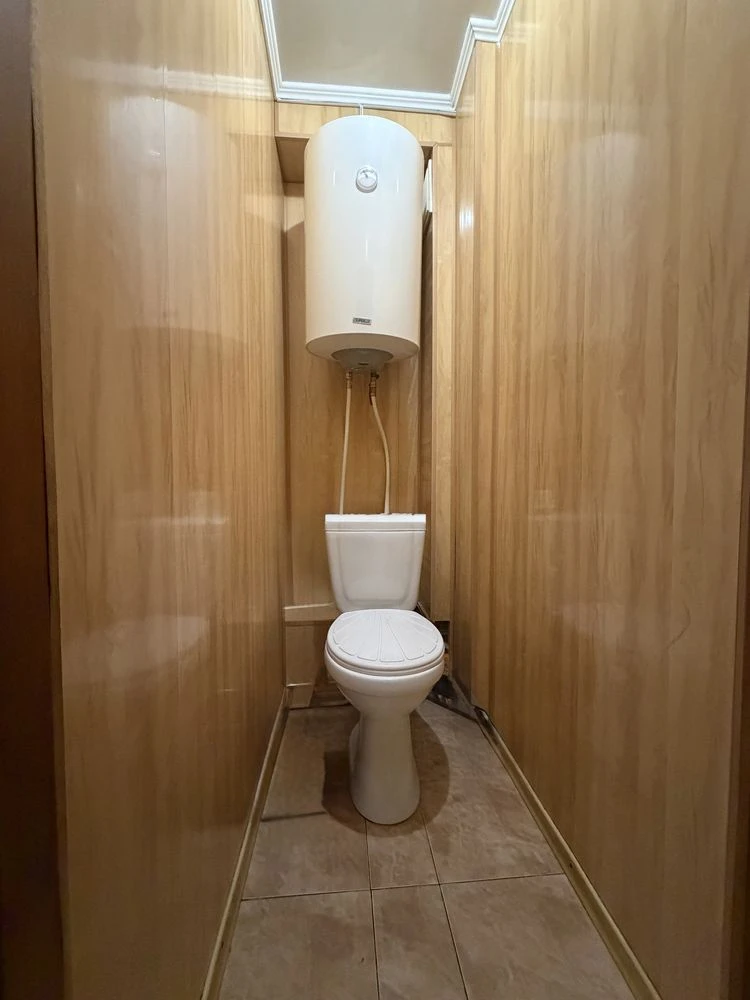 Продаж 3к кв в тихому місці( поруч Басейн, Парк)