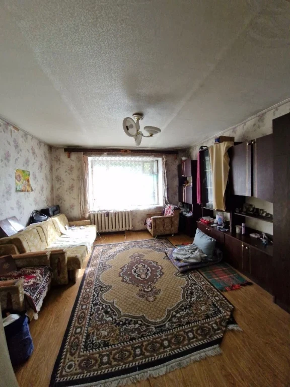 Sale of a 2-room apartment in the "Rainbow" area, Luhny