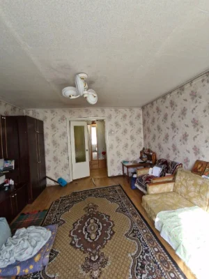 Sale of a 2-room apartment in the "Rainbow" area, Luhny