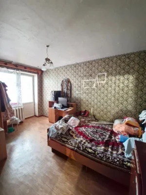Sale of a 2-room apartment in the "Rainbow" area, Luhny