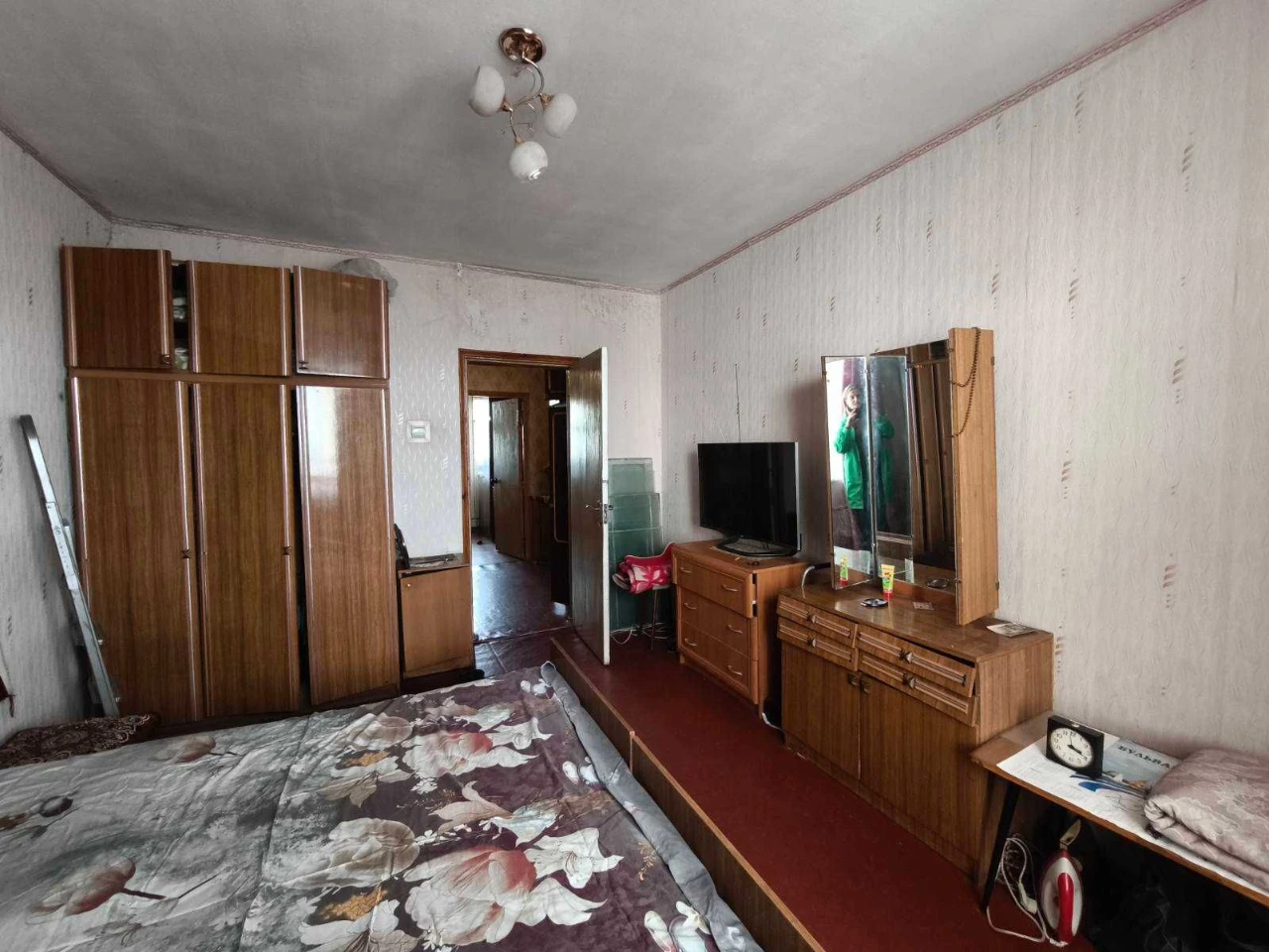 For Sale: 3-bedroom apartment, 70 sq.m.