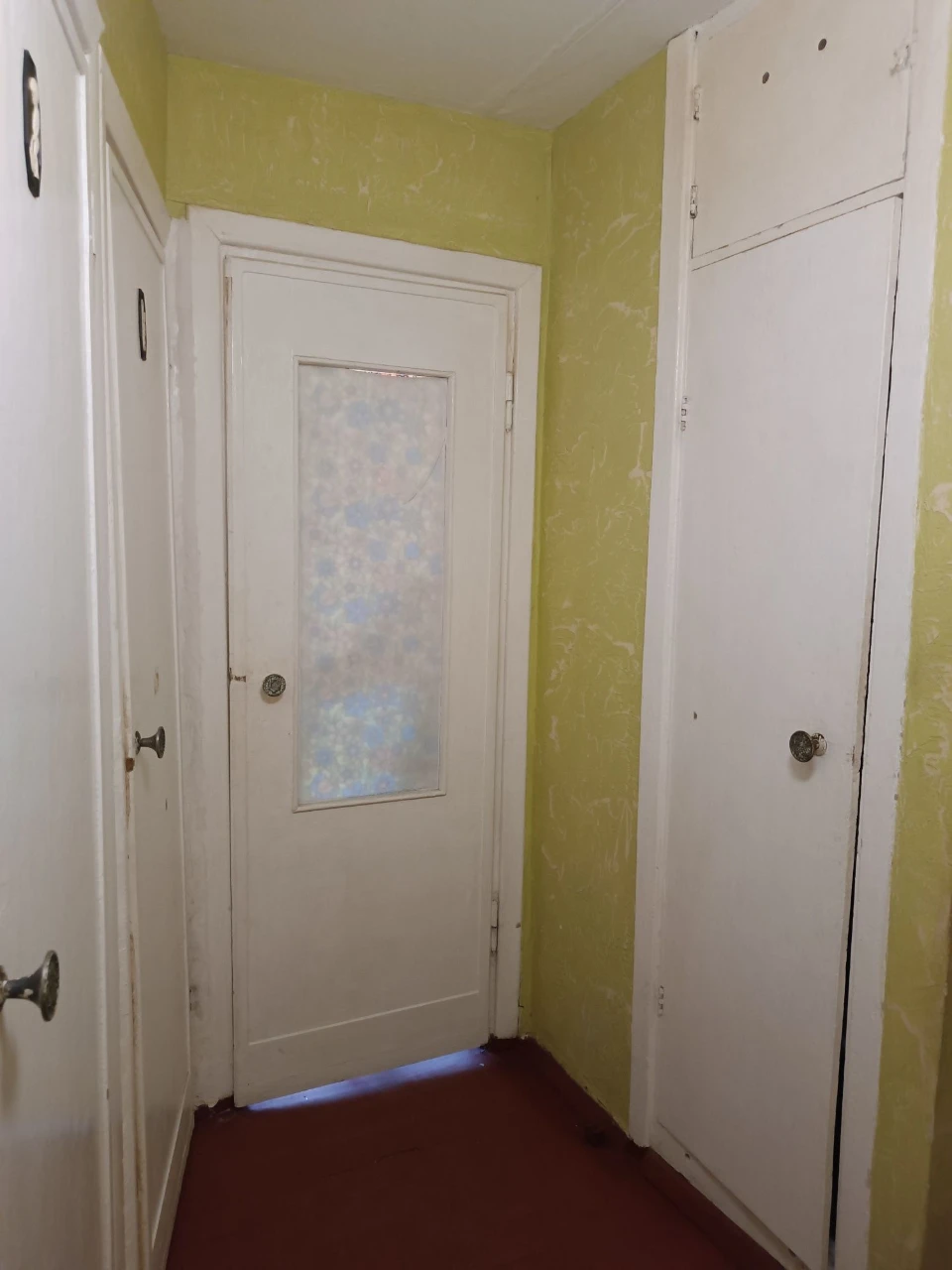 3-room apartment in a perfect location - opposite a building