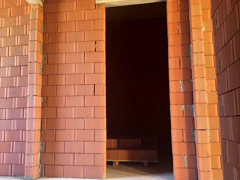 House. Irpin, Olena Telihy Street