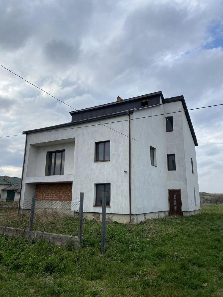 Продаж Будинку с Стрілковичі