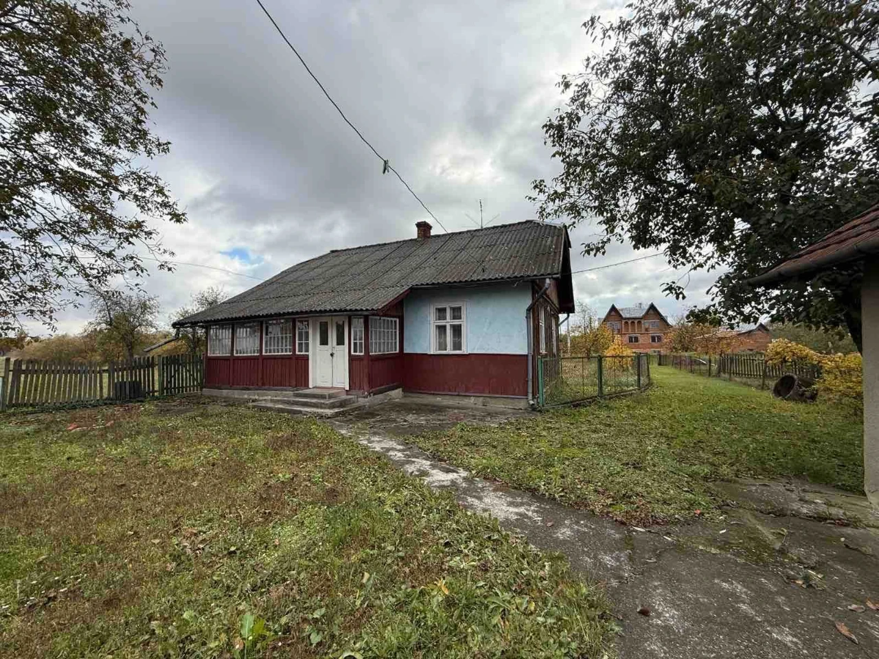 Продаж будинку в с. Кути