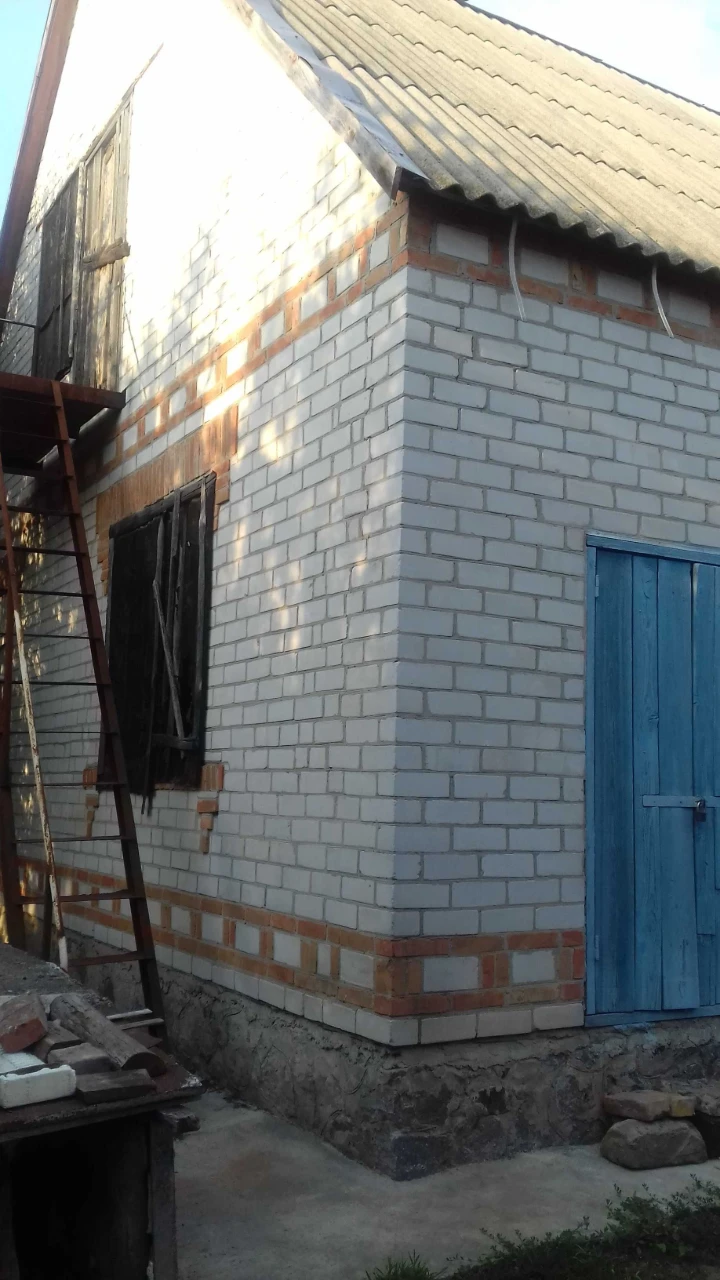Продам будинок в м Хорол