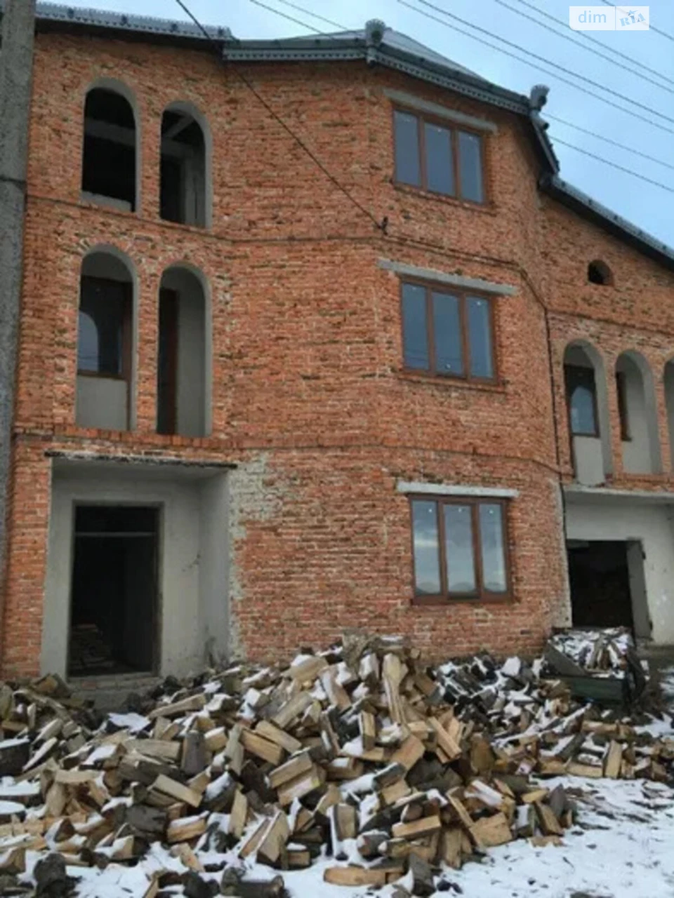 Продаж Дім