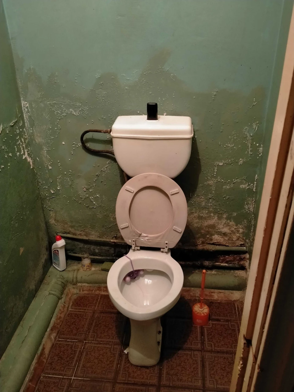 For Sale: Nice Small Apartment on Rakivka Street