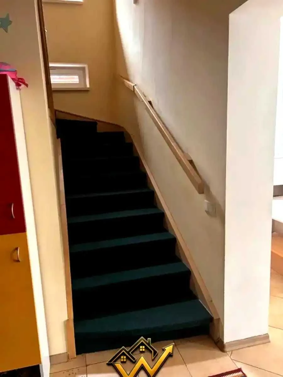 FOR SALE Townhouse 180 m² with renovation Near Lavina
