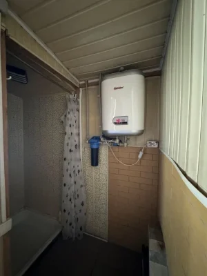 Продам будинок на 2му причалі з банею! Вихід на воду