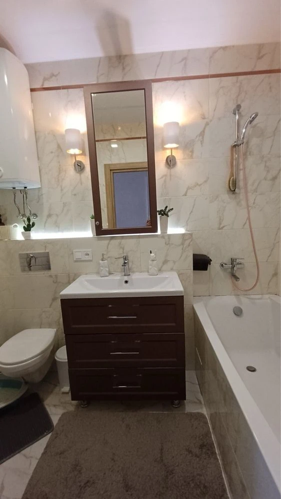 For Sale: One-Bedroom Apartment in New Complex on Kotvyskogo/Sah