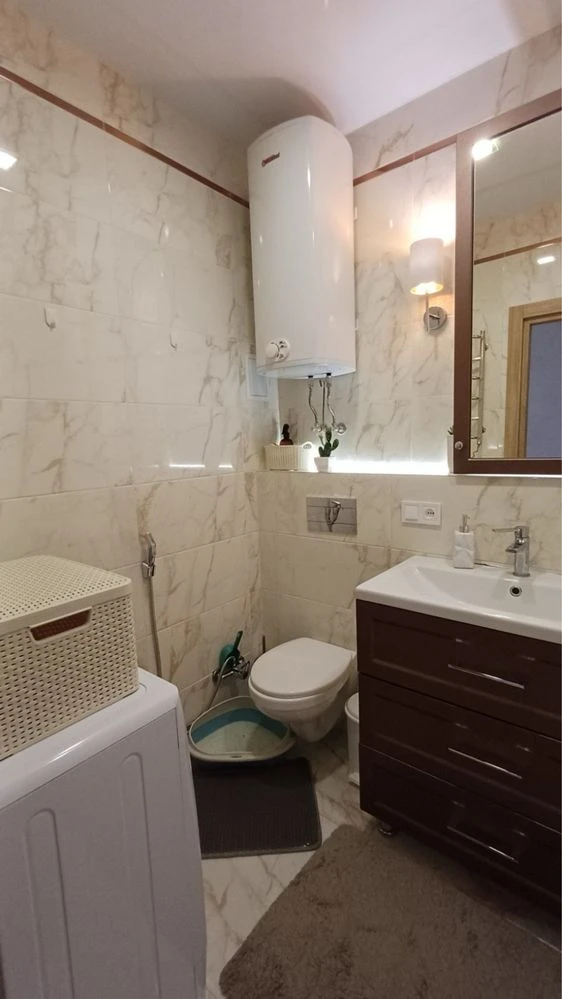 For Sale: One-Bedroom Apartment in New Complex on Kotvyskogo/Sah