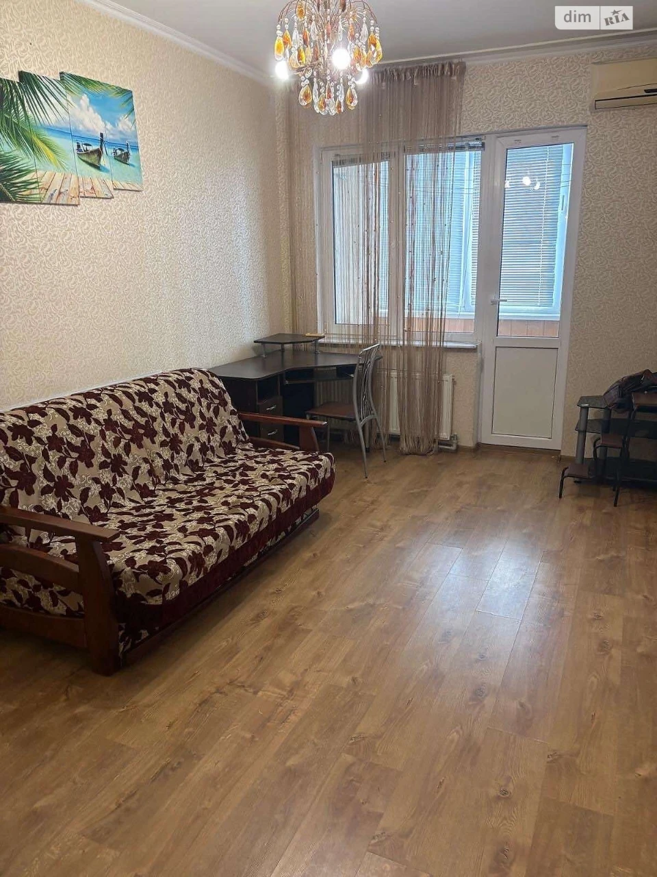 Long-Term Rental Apartment "Vyshenka"