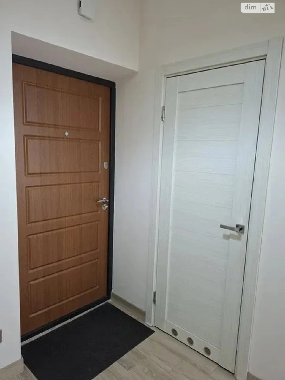 Long-Term Rental Apartment Near the Estate