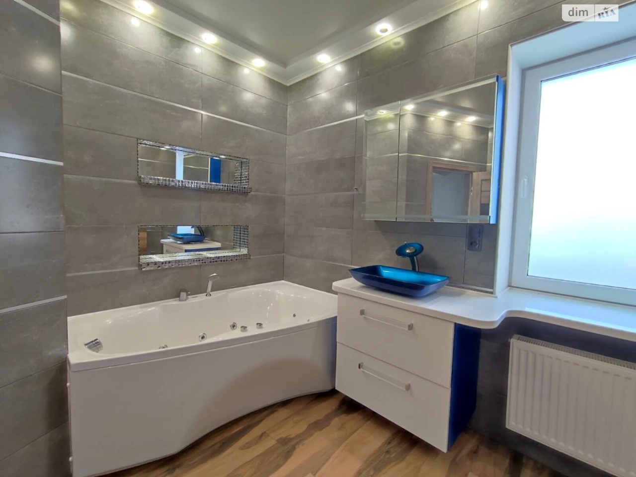 Long-Term Rental - House in Korea