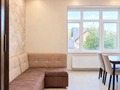 Apartment. Ivano-Frankivsk, Beregova st.