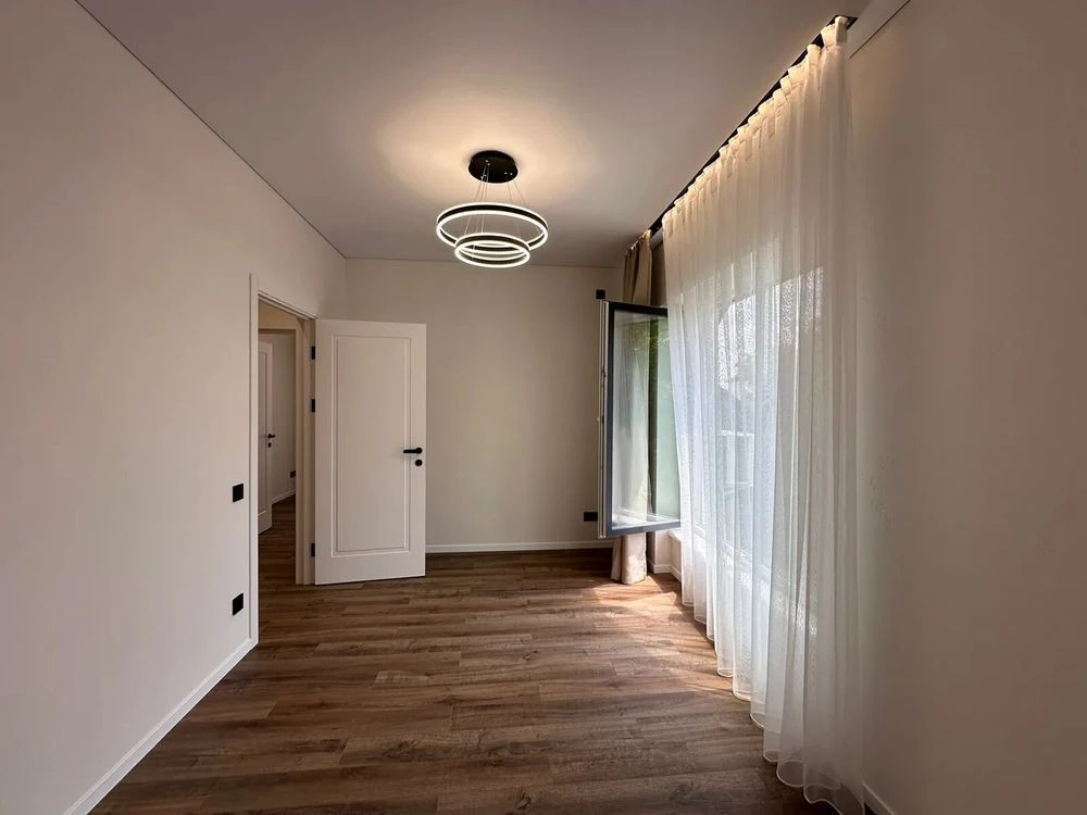 Ready house with renovation, furniture and appliances