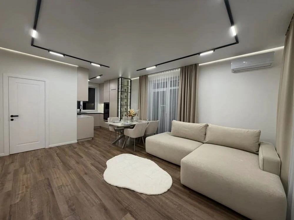 Ready house with renovation, furniture and appliances