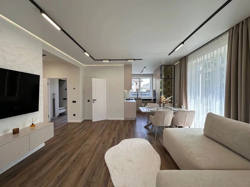 Ready house with renovation, furniture and appliances
