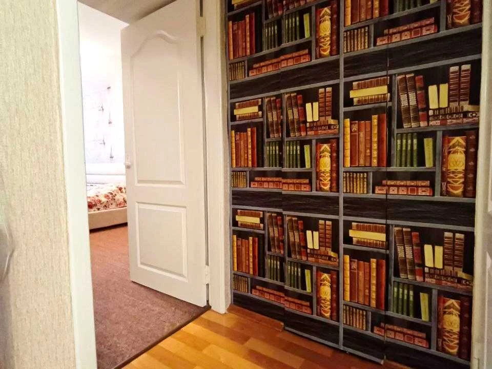 Apartment. Chernigov, Preobrazhenskaya st.