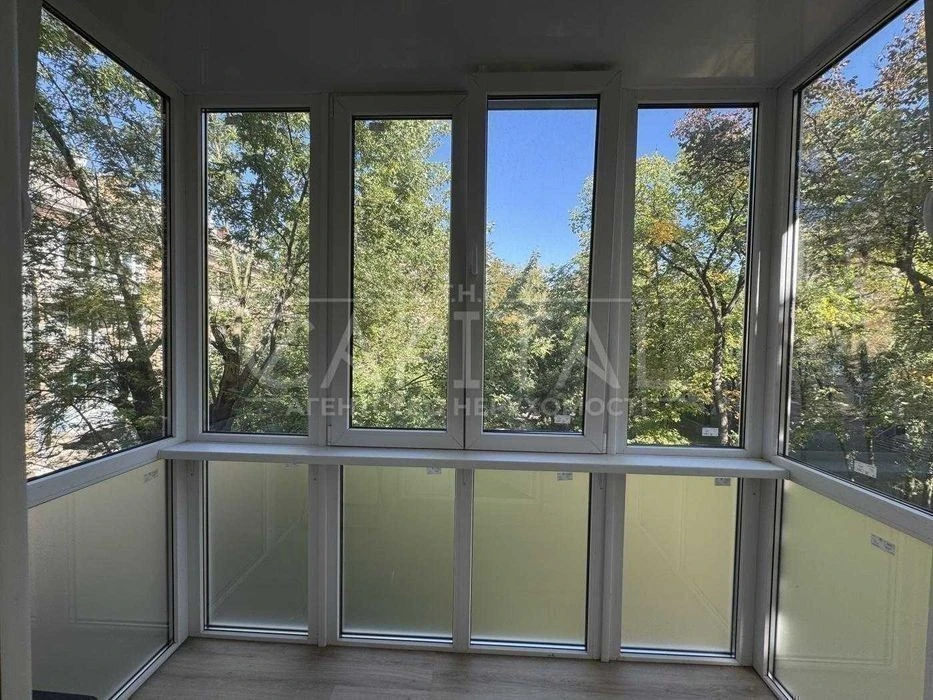 Apartment for sale, 2 bedrooms, Vaclav Havel, Solomyansky district