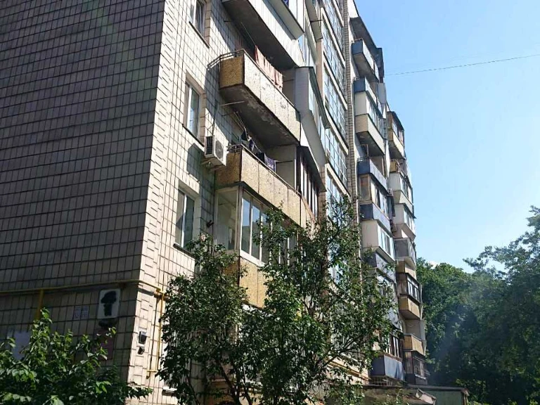 Квартира. Киев, улица Андрия Мельника