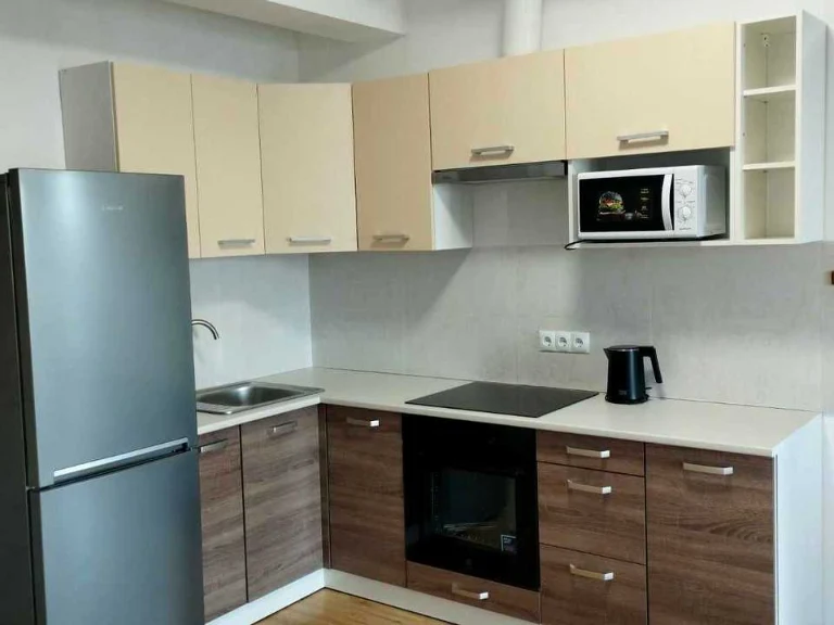 Apartment. Kyiv, Lower Val st.