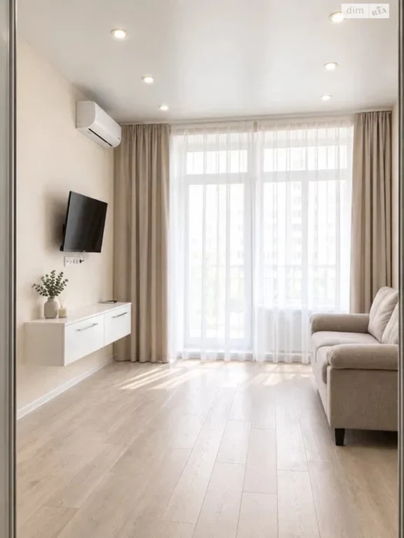 Long-Term Rental Apartment, Mostytskyi Massiv