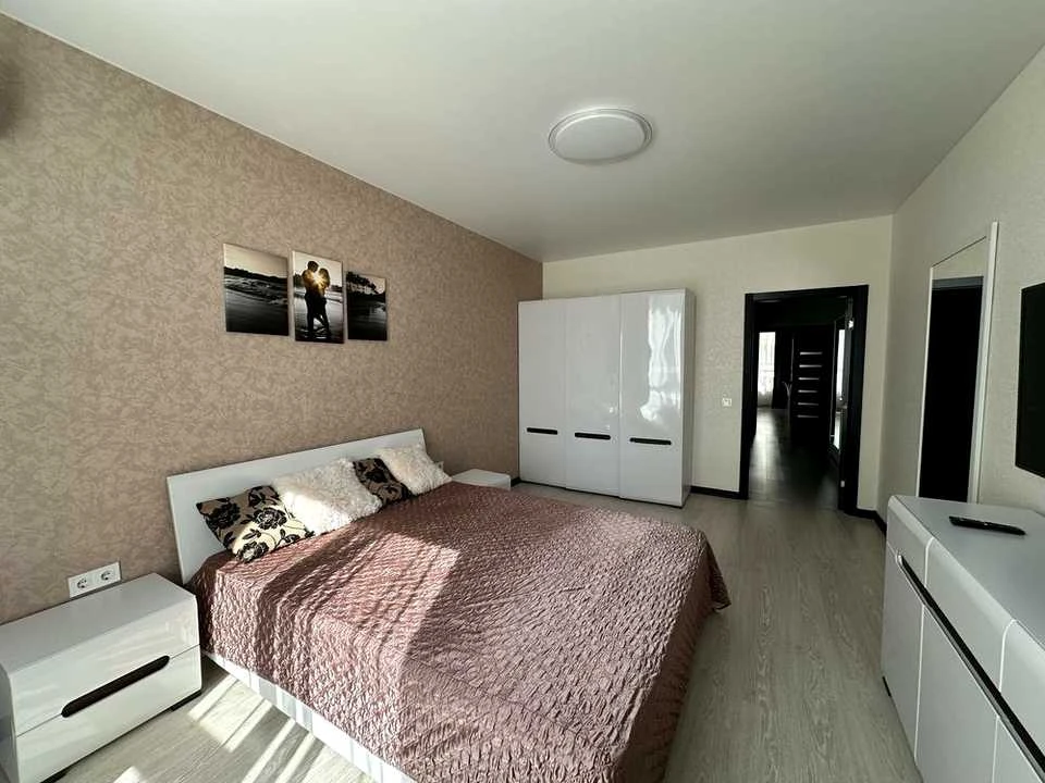 Apartment. Bogdanivs'ka Street, Kyiv