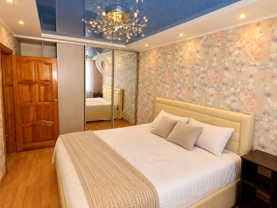 Квартира. Київ, Зодчих вул.