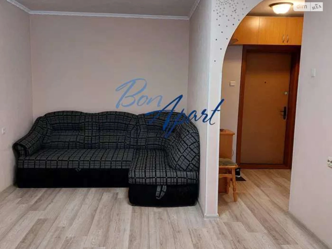 Long-Term Rental Apartment, Holosiiv