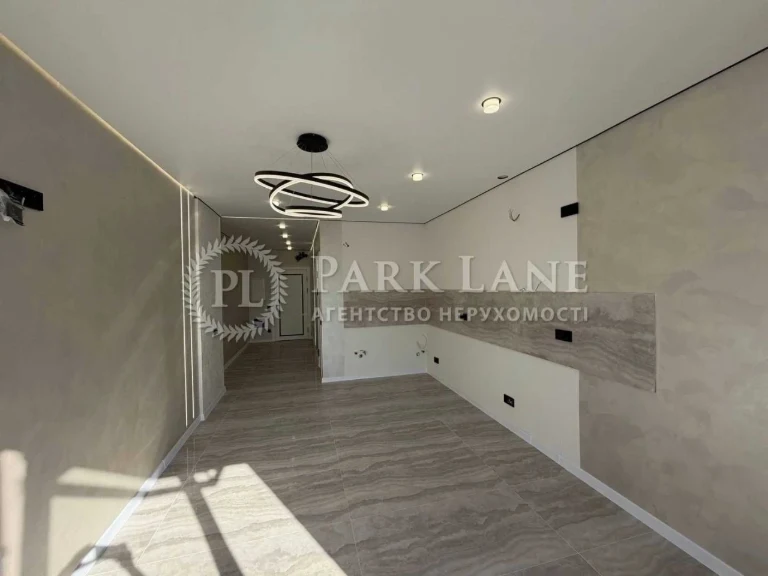 For Sale 2-bedroom apartment with renovation, Warsaw 3 Pravda Retrowil Zmiienka