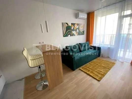 Sale of 1 room apartment with renovation, Stusa 35 B, "BE the One" residential complex