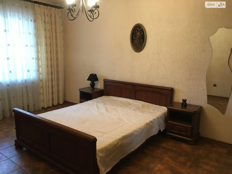 Продається Квартира в Троєщині