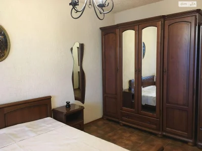 Продається Квартира в Троєщині