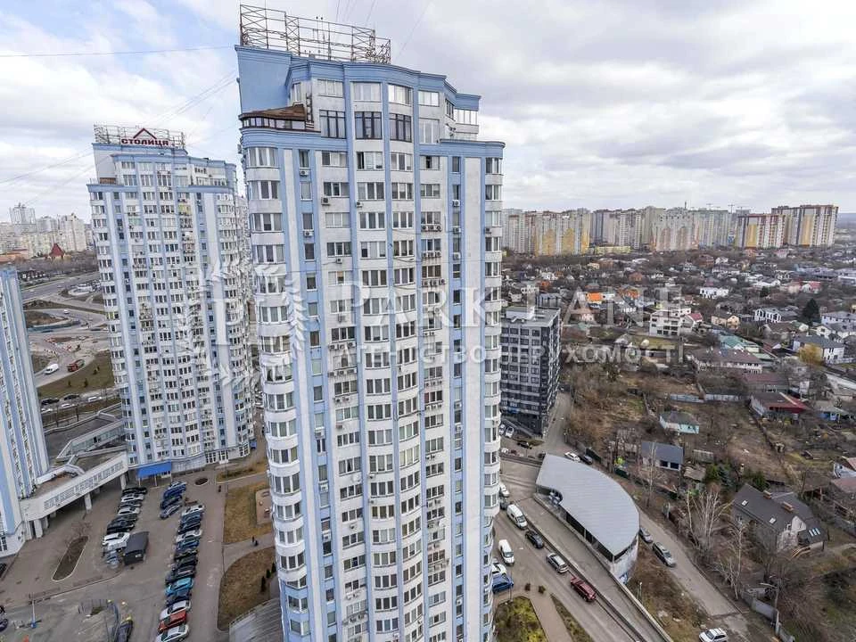 Квартира. Киев, Днепровская набережная ул.