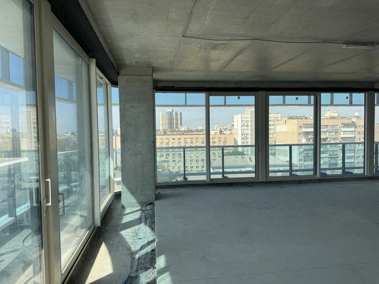 Продаж видової квартири 158 м² У ЖК SIGNATURE