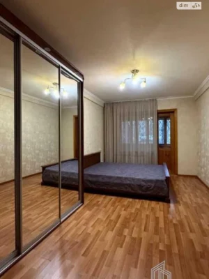 Продается Квартира в Солом'янском