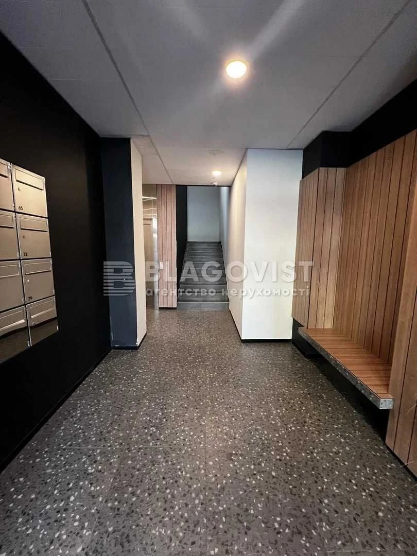 For Sale: Apartment in Rybalsky Residence, Podil, 2-bedroom, 70 square meters