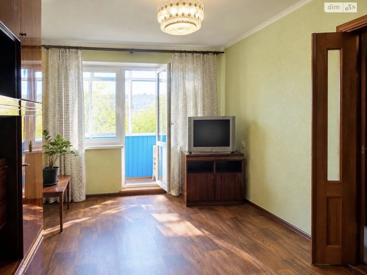 Продажа Квартиры Нові Дома