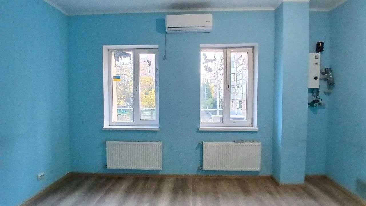 Продаж 2-кімнатній квартири біля метро «Вокзальний»