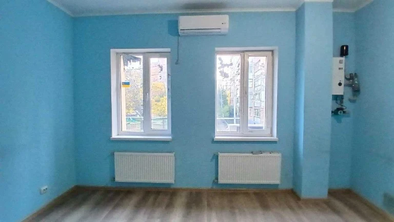 Продаж 2-кімнатній квартири біля метро «Вокзальний»